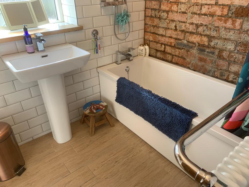 BATHROOM & W.C